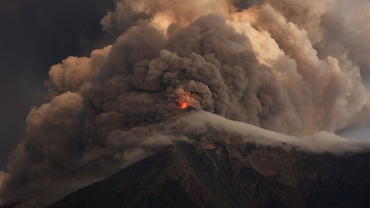 Colômbia eleva alerta para o vulcão Puracé após aumento da atividade