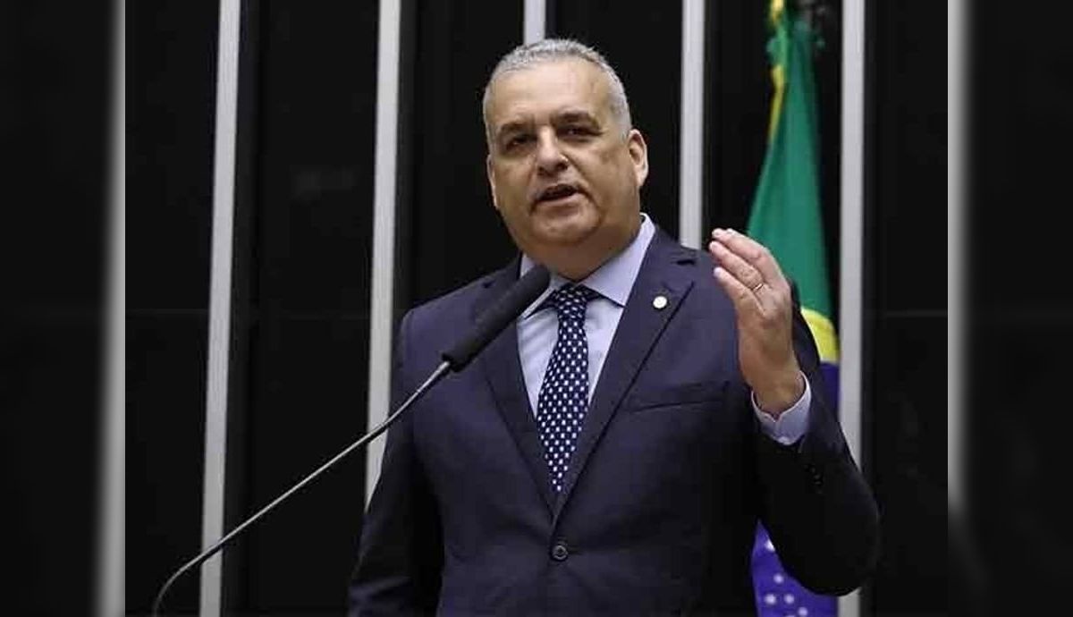 Vice de Flávio foi tirado de disputa ao Senado para eleger Lira, diz aliado - QTU Questões do Universo