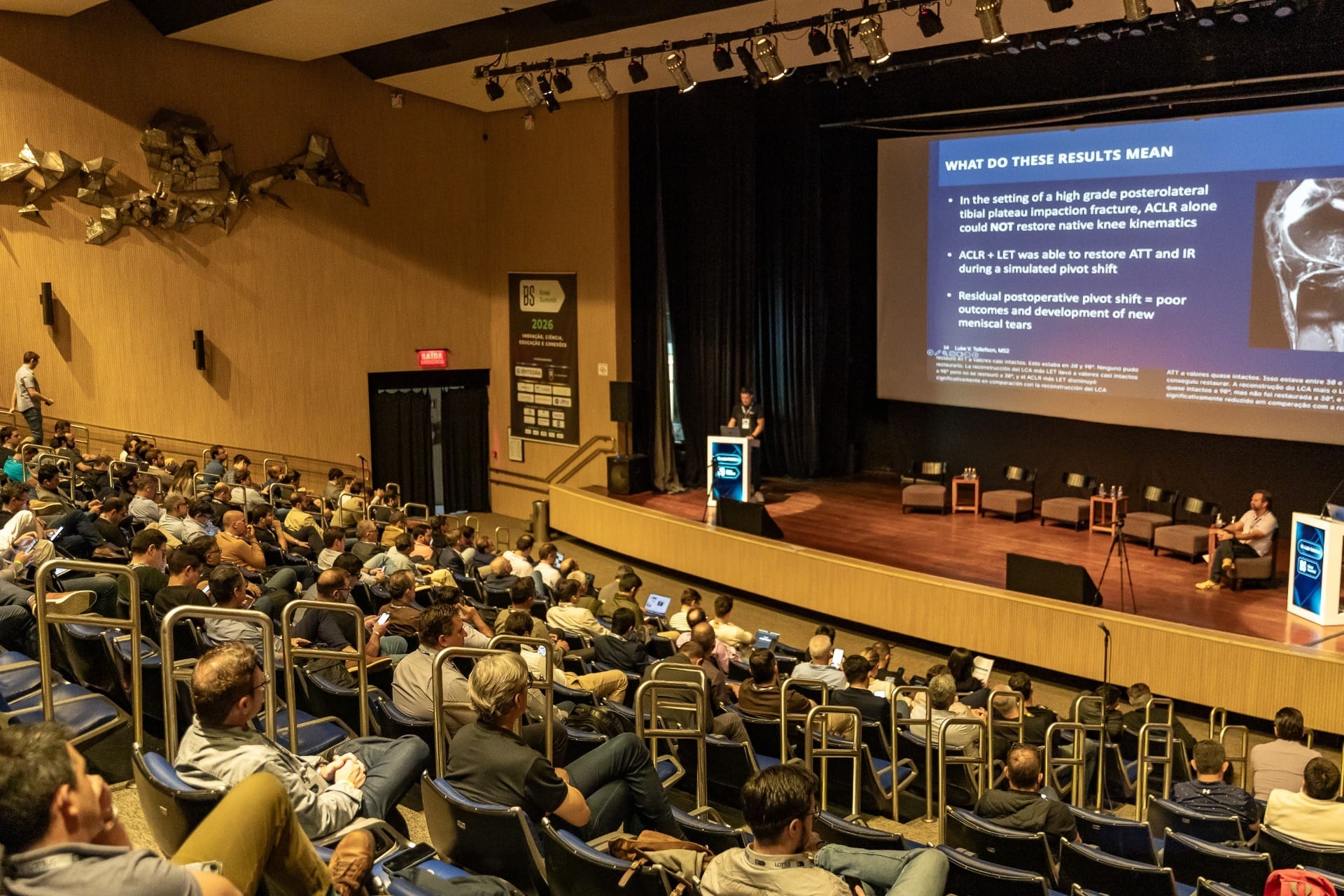 Por que participar de congressos é importante para quem quer ser médico - QTU Questões do Universo