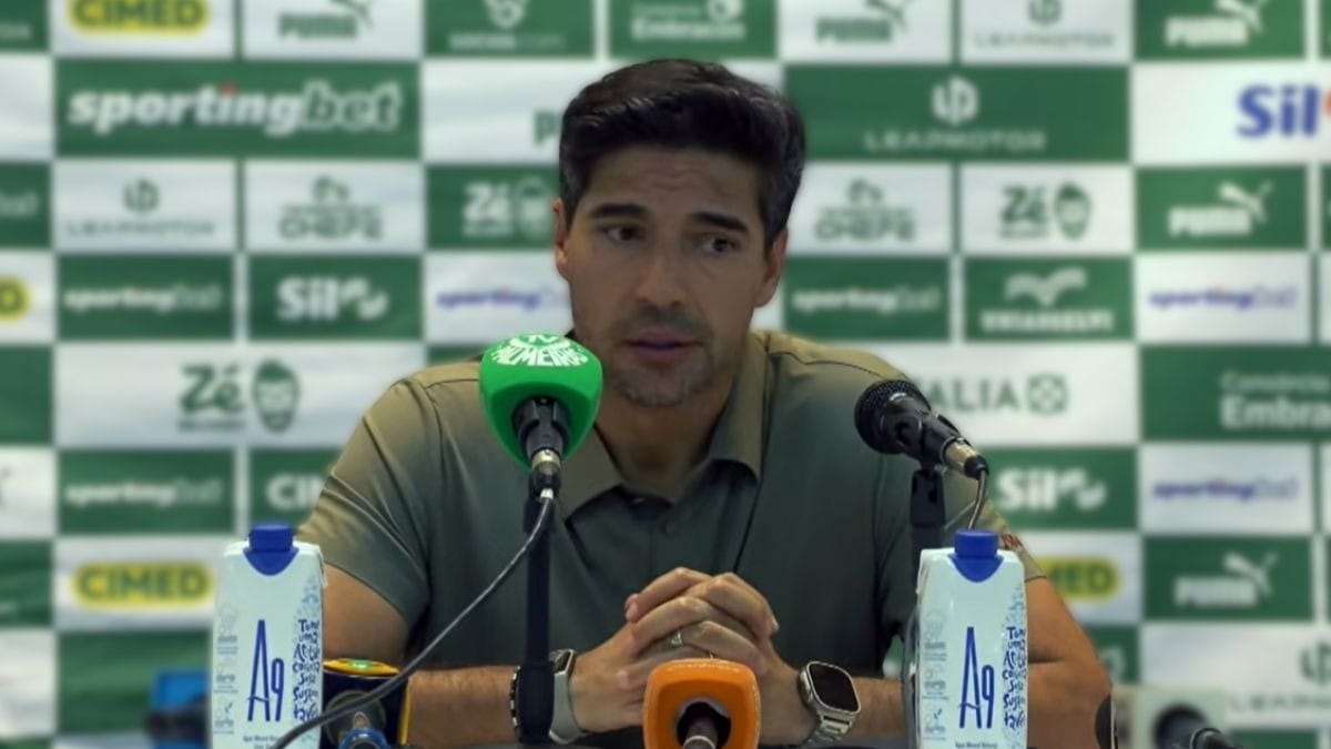 Abel assume culpa por derrota e pede desculpas à torcida do Palmeiras - QTU Questões do Universo