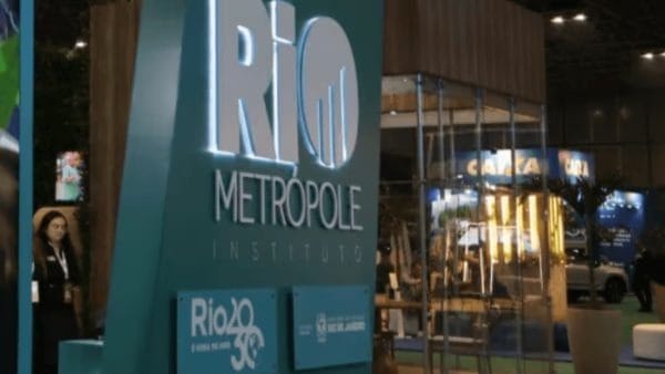 Posto dos Bombeiros em Nova Iguaçu é instalado sobre área de adutora