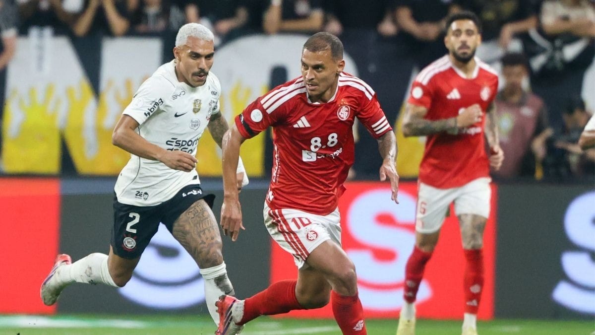 Corinthians vence o Internacional, mas é eliminado da Copa do Brasil