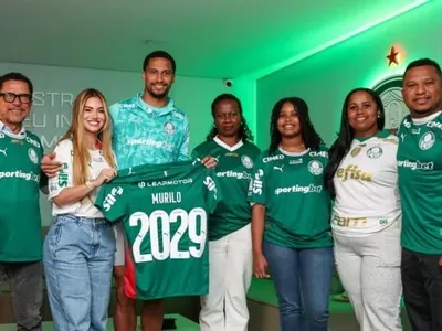 Palmeiras renova com o zagueiro Murilo até dezembro de 2029