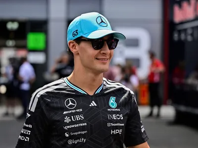 F1: Russell fala sobre momento em 2026 e faz analogia com futebol