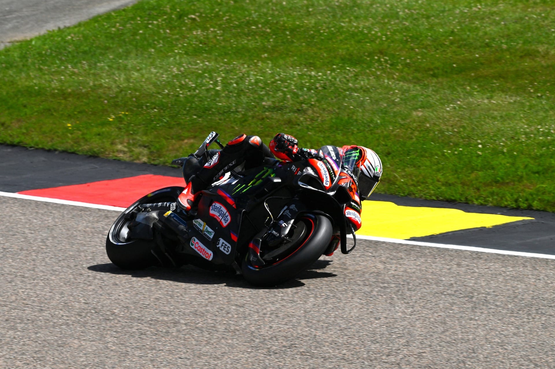 MotoGP: Bezzecchi domina TL2 do GP da Grã-Bretanha; Moreira é 15º