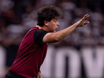 Craque Neto detona Corinthians após eliminação para o Inter: "Incompetente"