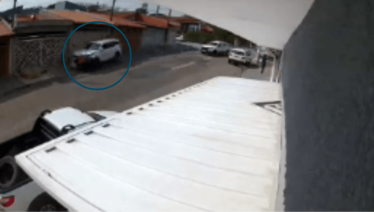 VÍDEO: idosa é atropelada durante perseguição policial em Jundiaí