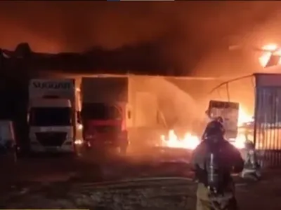Incêndio atinge fábrica de eletrodomésticos em Belo Horizonte