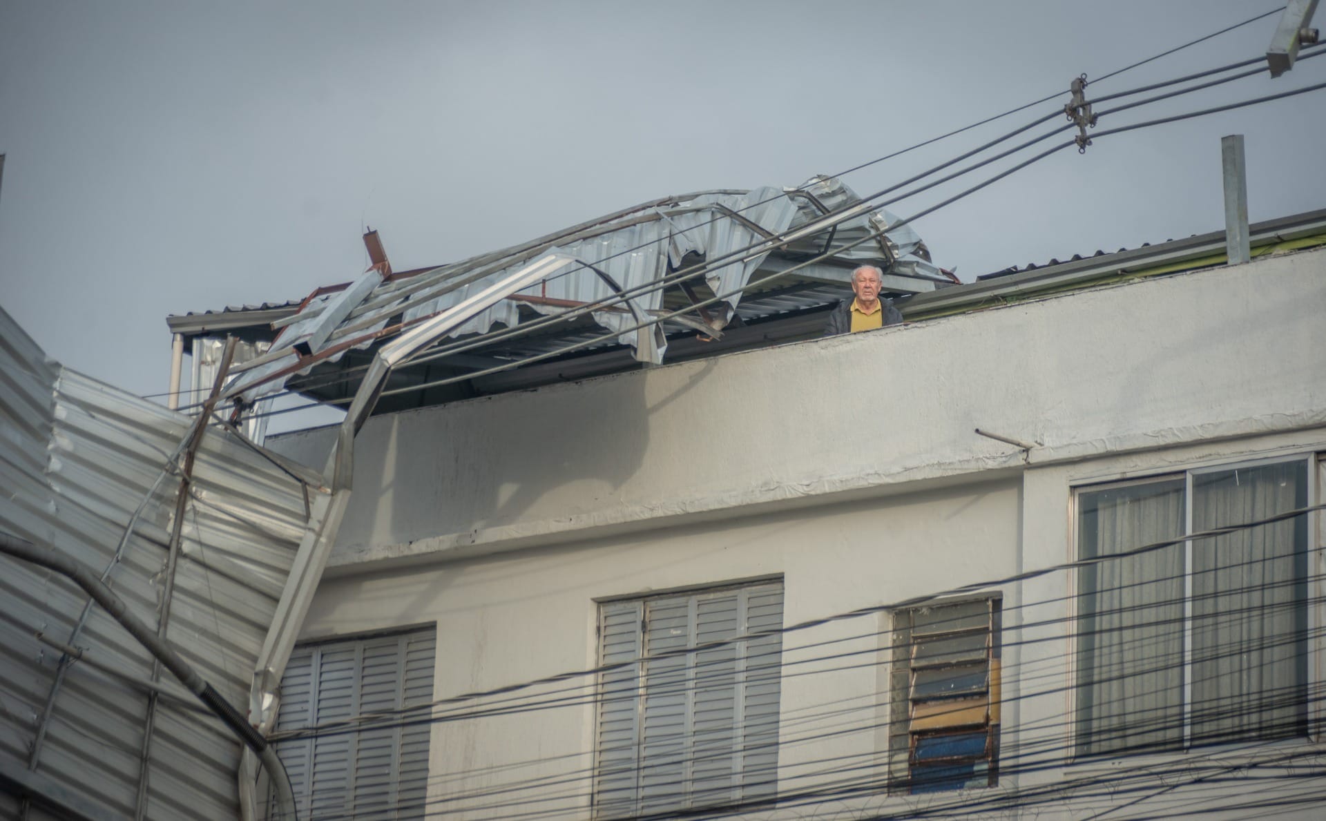 Morte no RS, tornado e alerta laranja em SP: os impactos do 'ciclone-bomba'