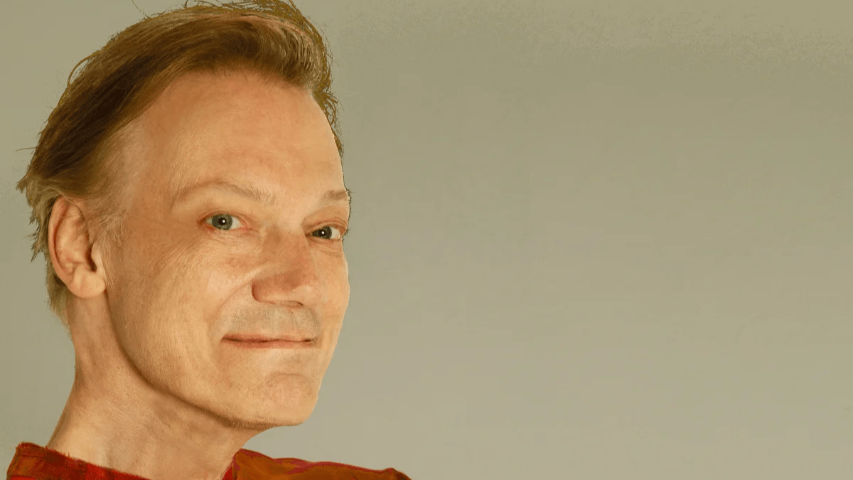 Morre William Orbit, produtor de Madonna e U2, aos 69 anos