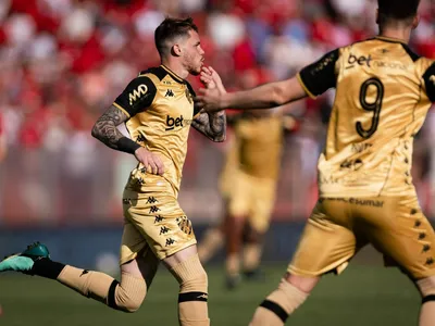 Sport vence Vila Nova e encosta no G-6; veja resultados da Série B