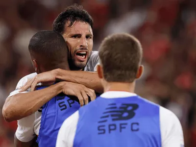Grêmio x São Paulo: prováveis escalações, horário e onde assistir ao vivo