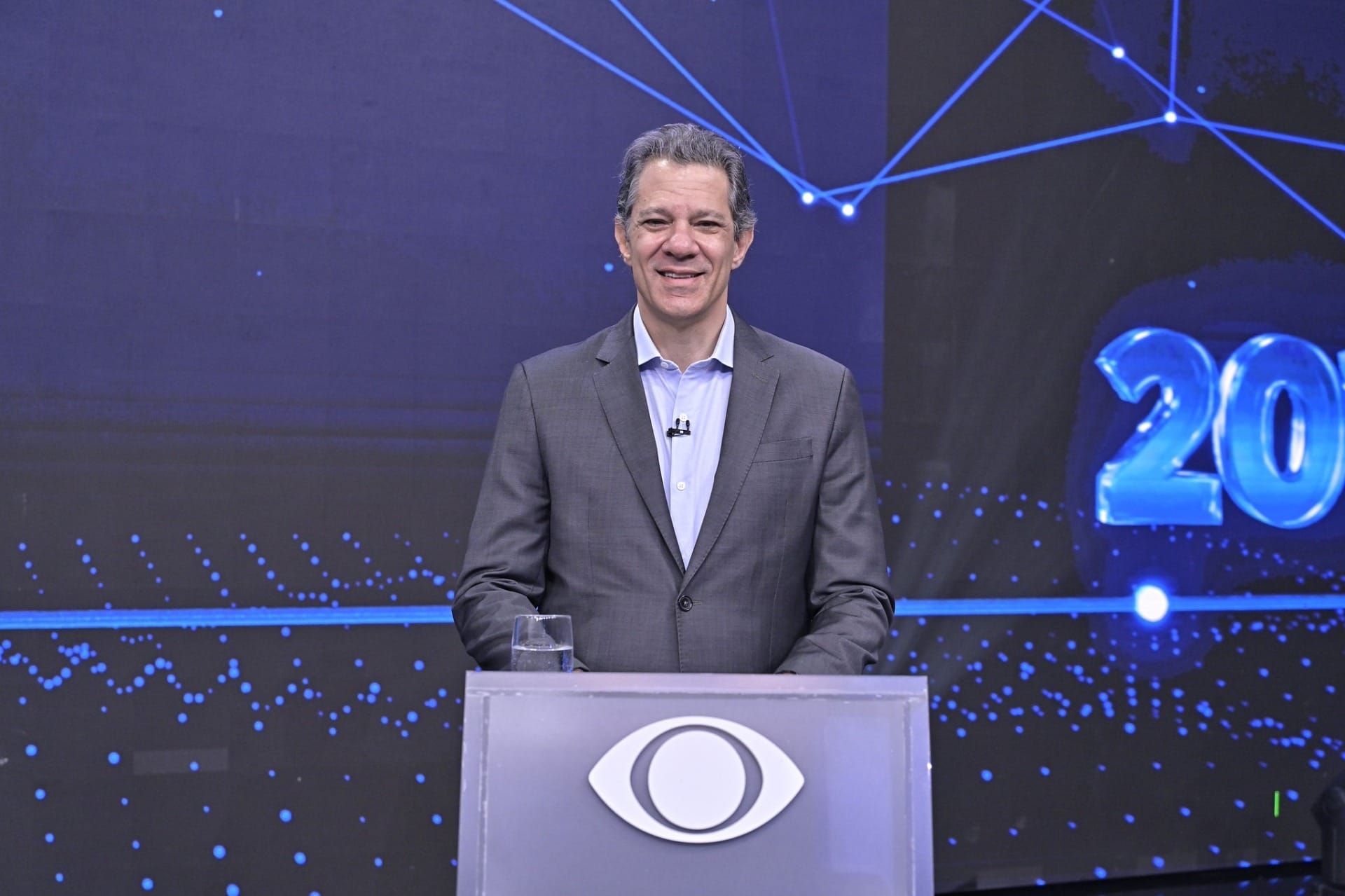 Haddad a Tarcísio: 'Perdeu R$ 1 bilhão por mês por recusar foto com Lula'