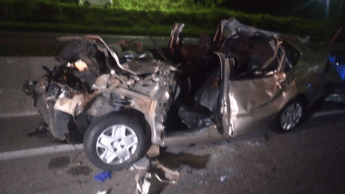 Acidente na Dutra deixa pai, filha e motorista mortos em São José
