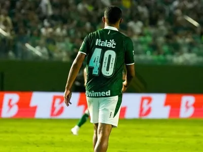 Goiás bate o Londrina e encosta no G6 da Série B do Brasileirão