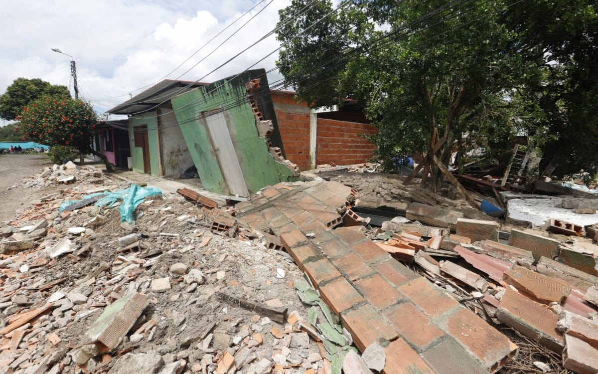 Terremoto de magnitude 7,4 atinge a Colômbia e causa pânico em Bogotá