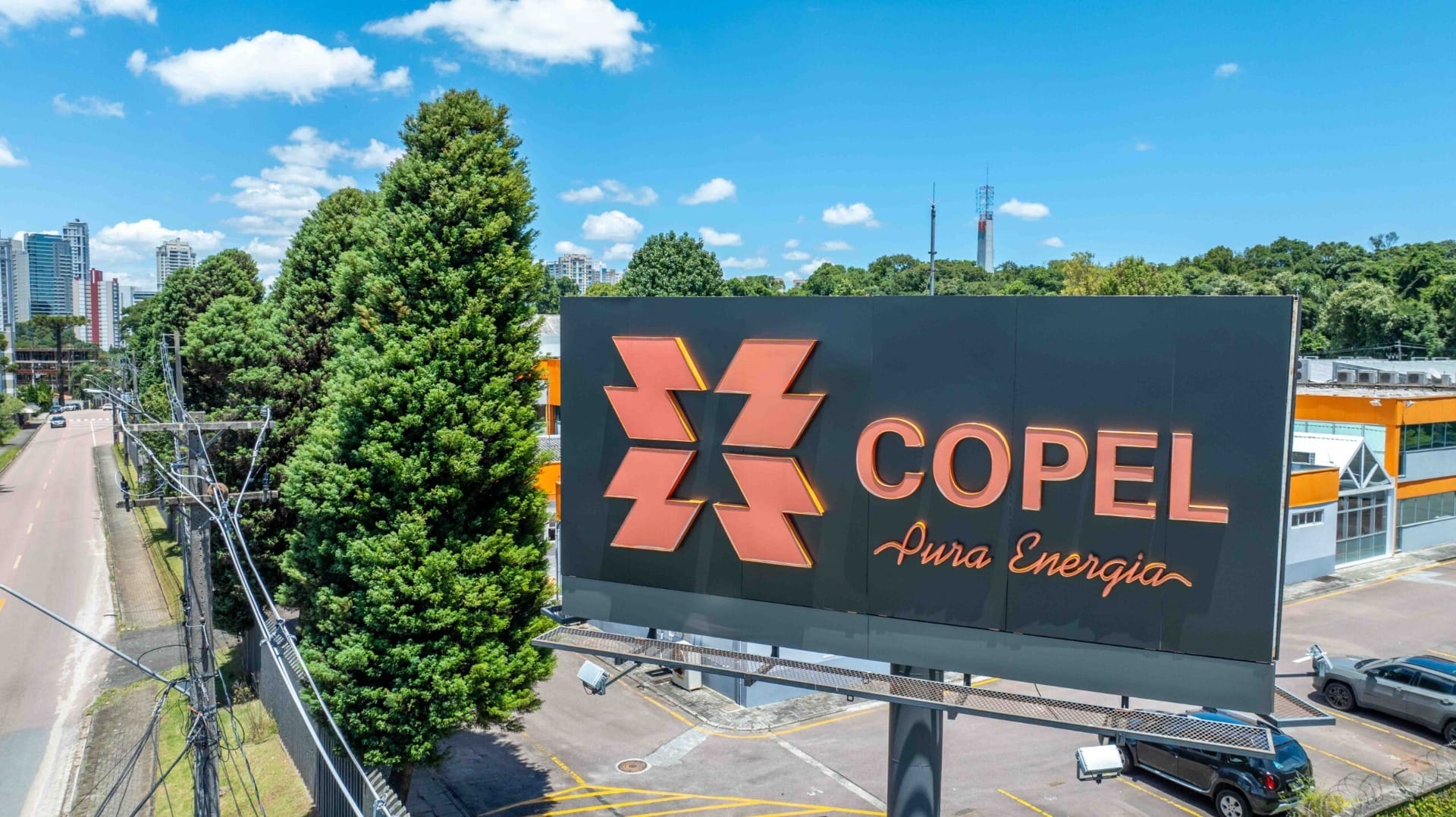 Entenda por que a conta de luz da Copel está mais cara no Paraná