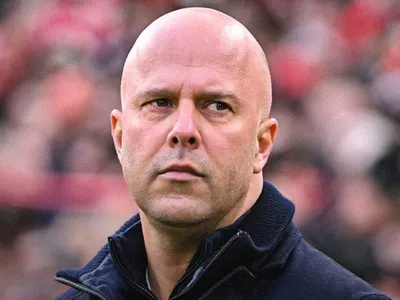 Ex-Liverpool descarta assumir seleção da Holanda; entenda
