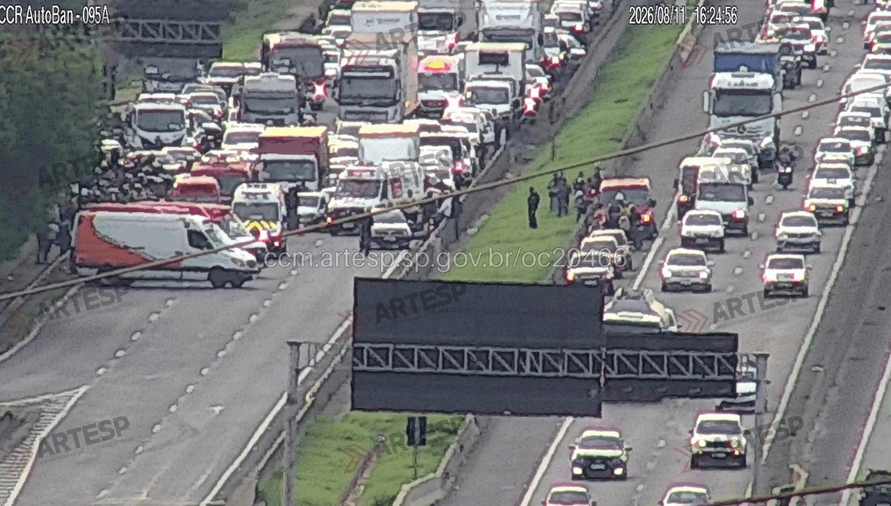 Motociclista morre em colisão com carro na Rodovia Anhanguera, em Campinas