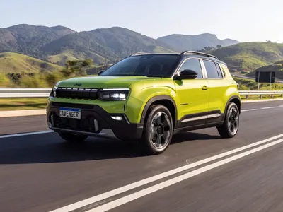 Jeep Avenger estreia por R$ 114.990 e vira SUV mais barato da marca