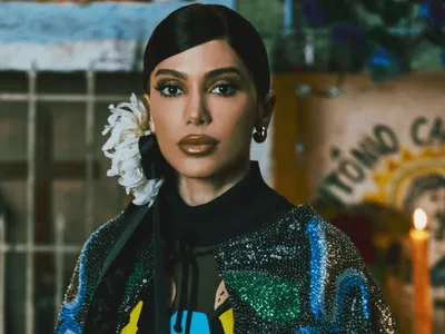 Qual álbum de Anitta é o mais buscado de todos os tempos? Veja
