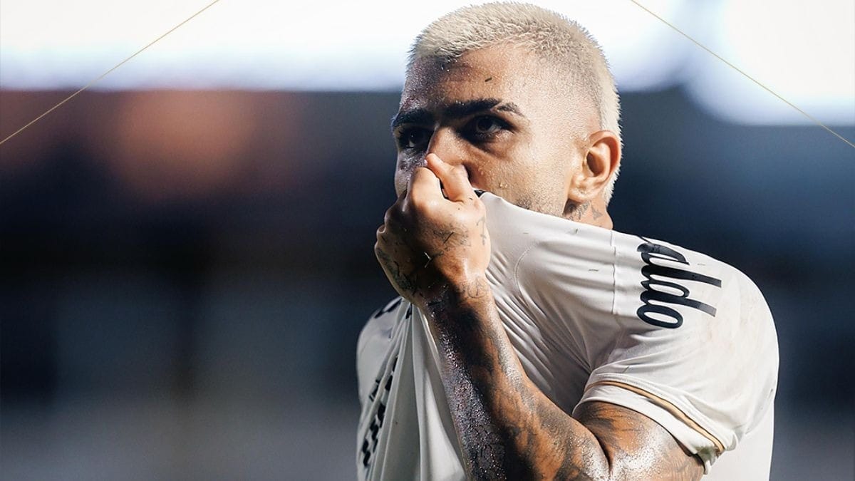 Gabigol chega ao 100º gol pelo Santos; veja os números da carreira