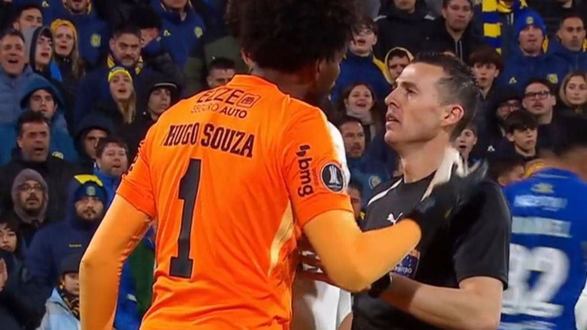 “Não pode ser uma coisa comum”, desabafa Hugo Souza após caso de racismo