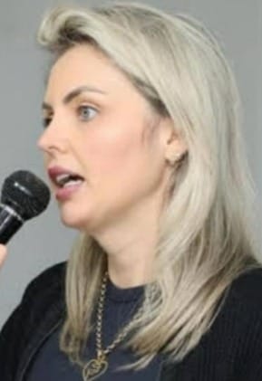 Clariana Barão, candidata à presidência pelo Democracia Cristã
