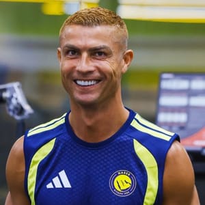 CR7 será titular no Al Nassr no clássico contra o Al Ittihad; veja times