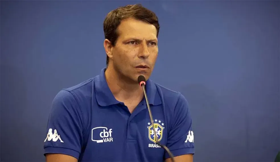 Leonardo Gaciba será novo consultor de arbitragem do Grêmio; entenda