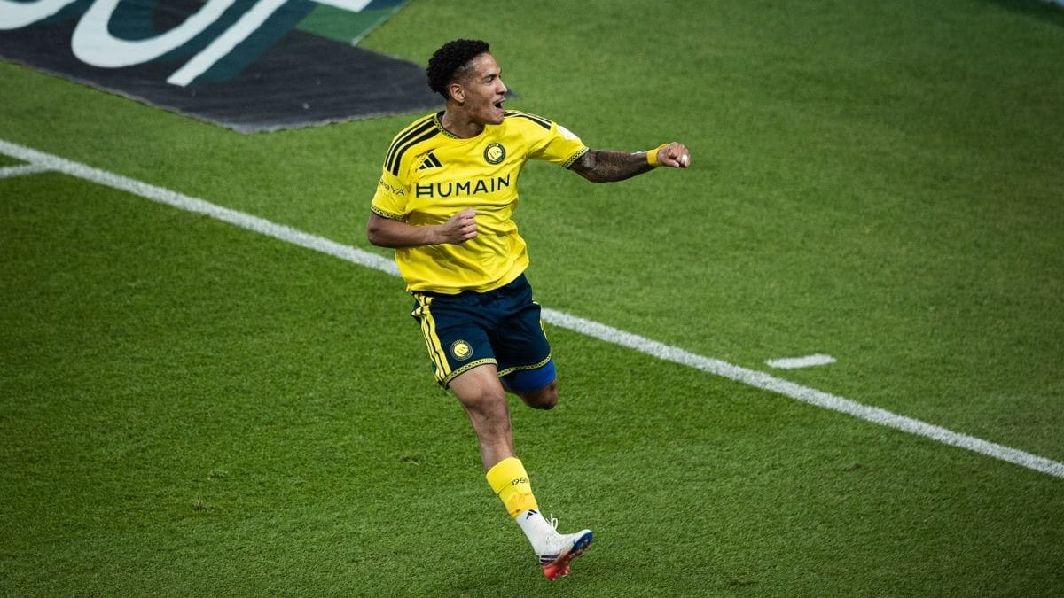 Liga Saudita: 1ª rodada tem brilho de brasileiros e gigante tropeçando