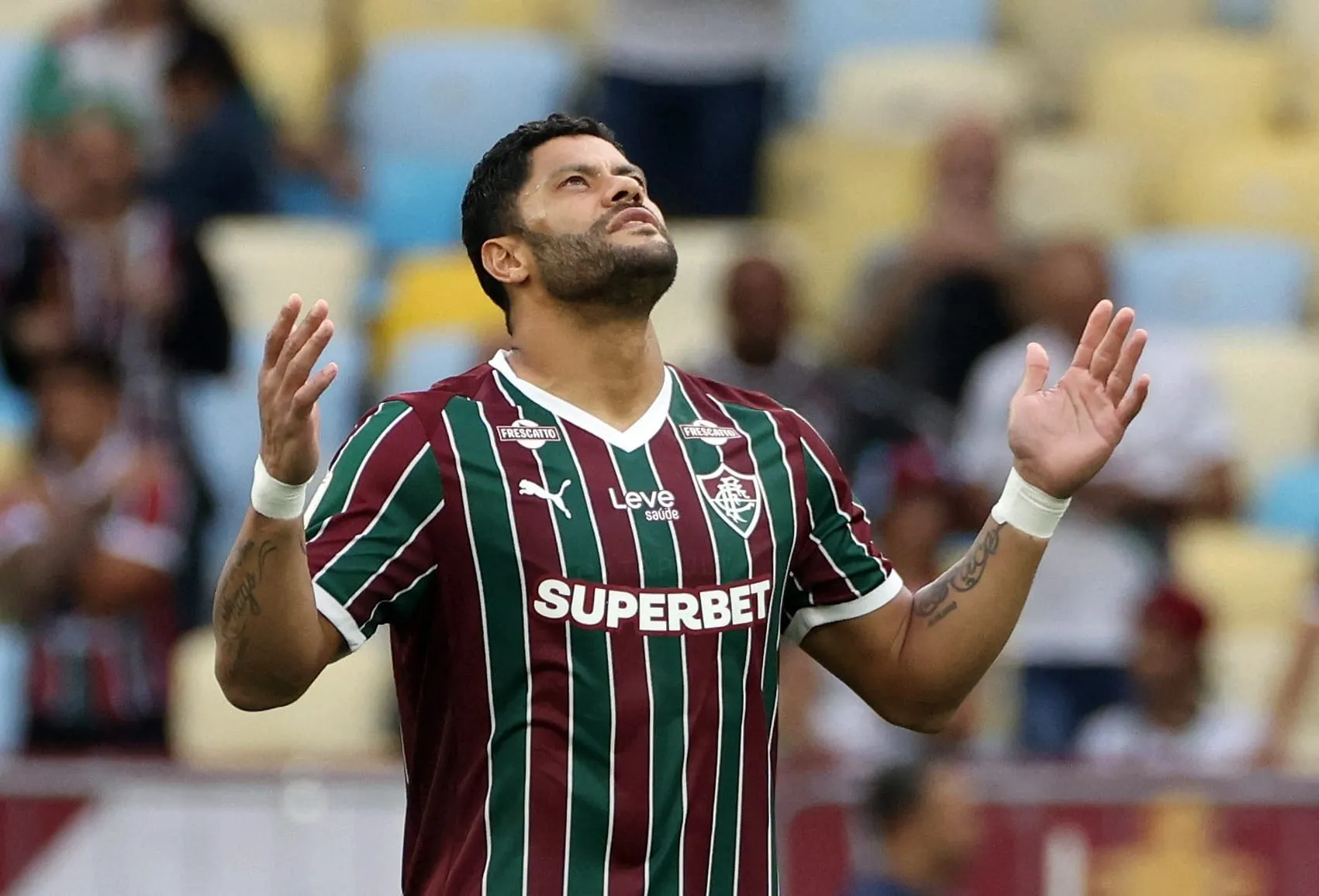 Hulk diz que árbitro peitou Canobbio: "Sem personalidade"