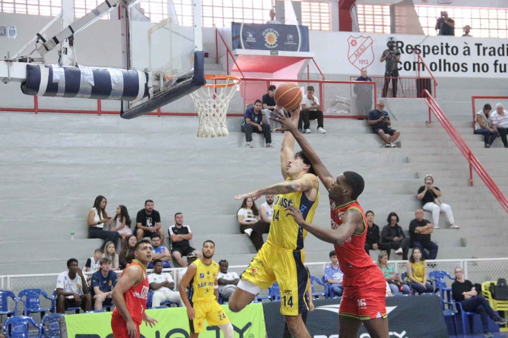 São José Basketball tem atuação perfeita para vencer primeira no Paulista