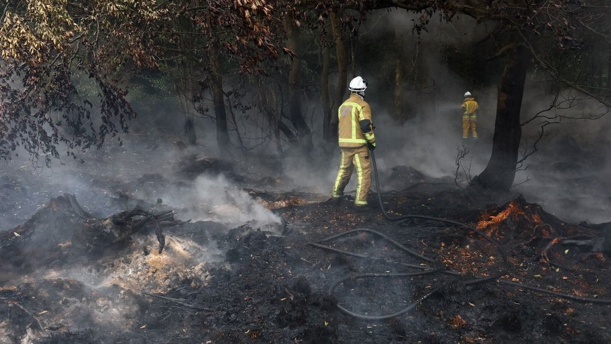 Fogo leva centenas a deixarem suas casas na Bélgica e na Alemanha