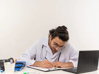 Faculdade de medicina: entenda o que você aprende durante os seis anos
