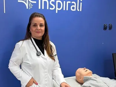 Estudante de medicina muda de carreira após 15 anos no mercado financeiro