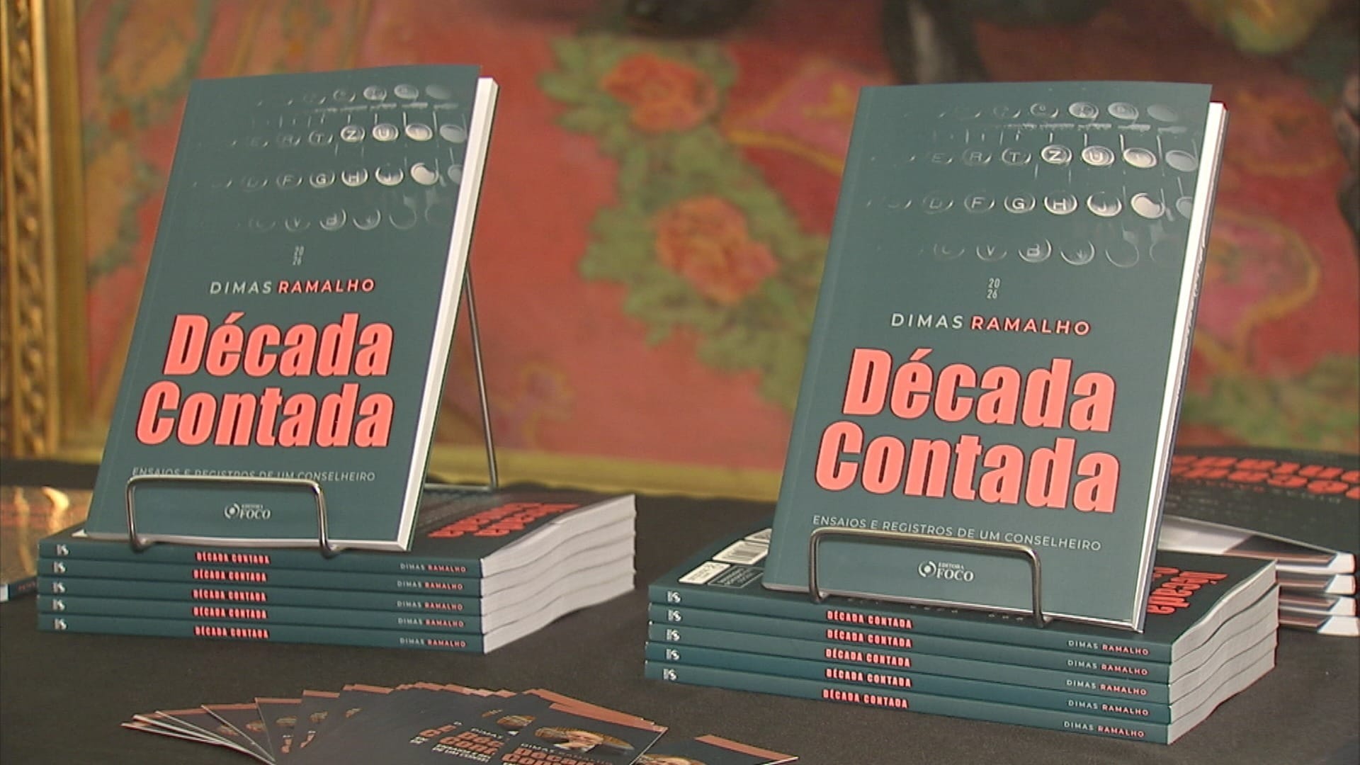 Dimas Ramalho lança livro sobre democracia e gestão pública em SP - QTU Questões do Universo