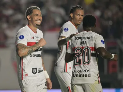 São Paulo supera susto, bate o Bolívar e vai às quartas da Sul-Americana
