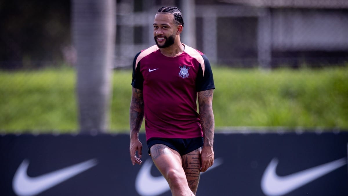 Memphis Depay é inscrito no BID e pode reestrear pelo Corinthians; entenda