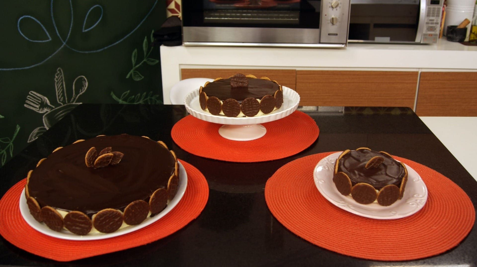 Torta holandesa cremosa e chocolatuda é receita para vender