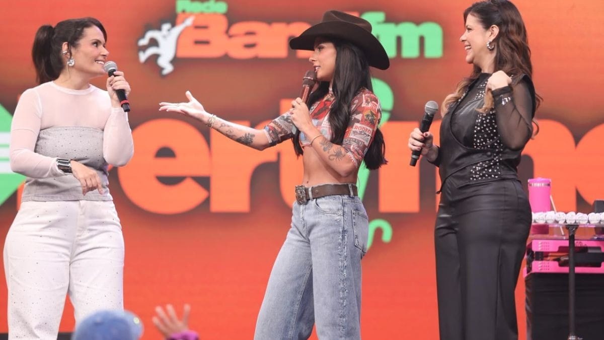 Ana Castela chora ao falar dos pais: "Sou filha, sou gente"
