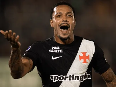 Atacantes se recuperam e Vasco goleia Olimpia na Sul-Americana