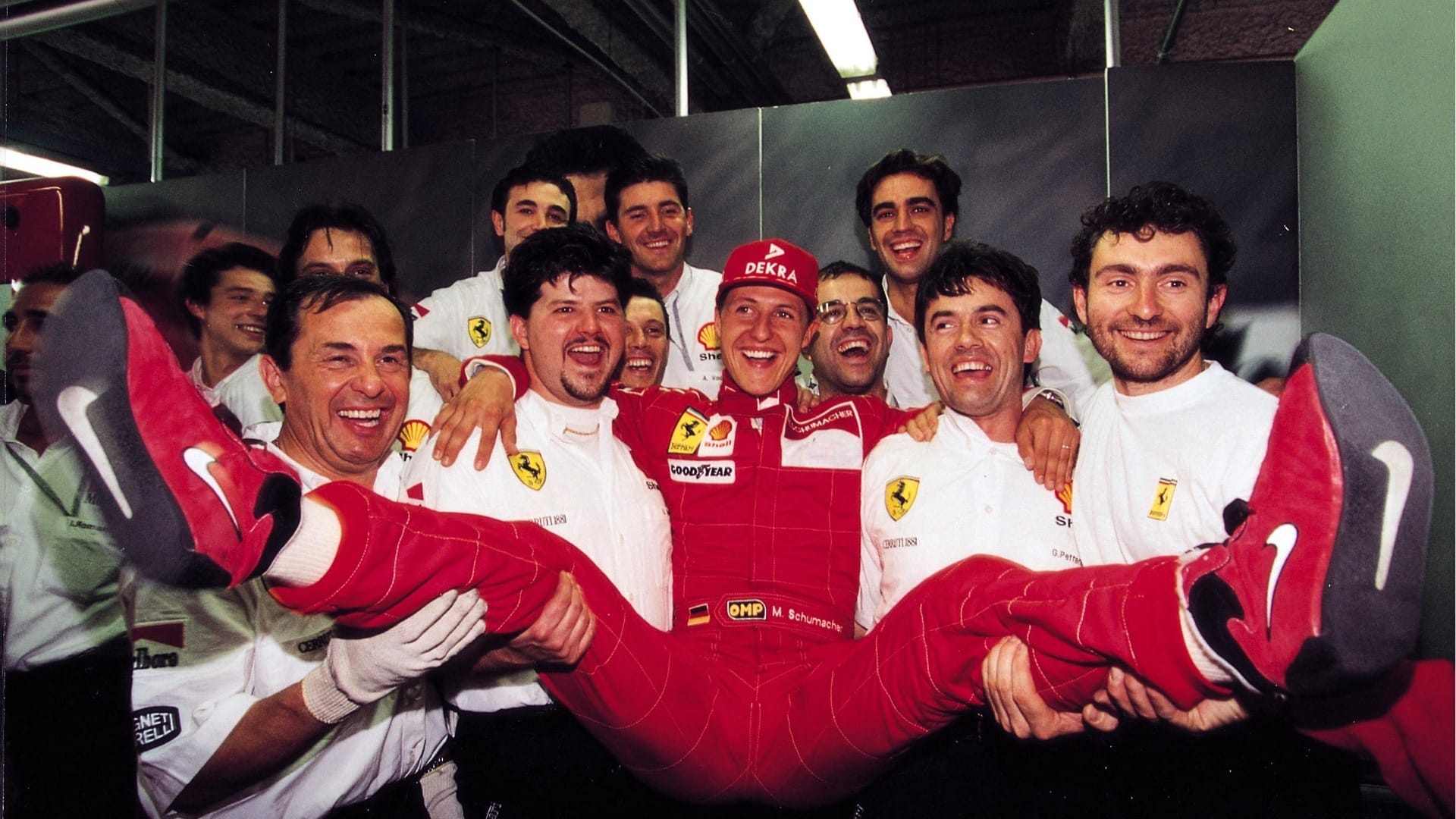 Ferrari prepara homenagem a Schumacher no GP da Itália - QTU Questões do Universo