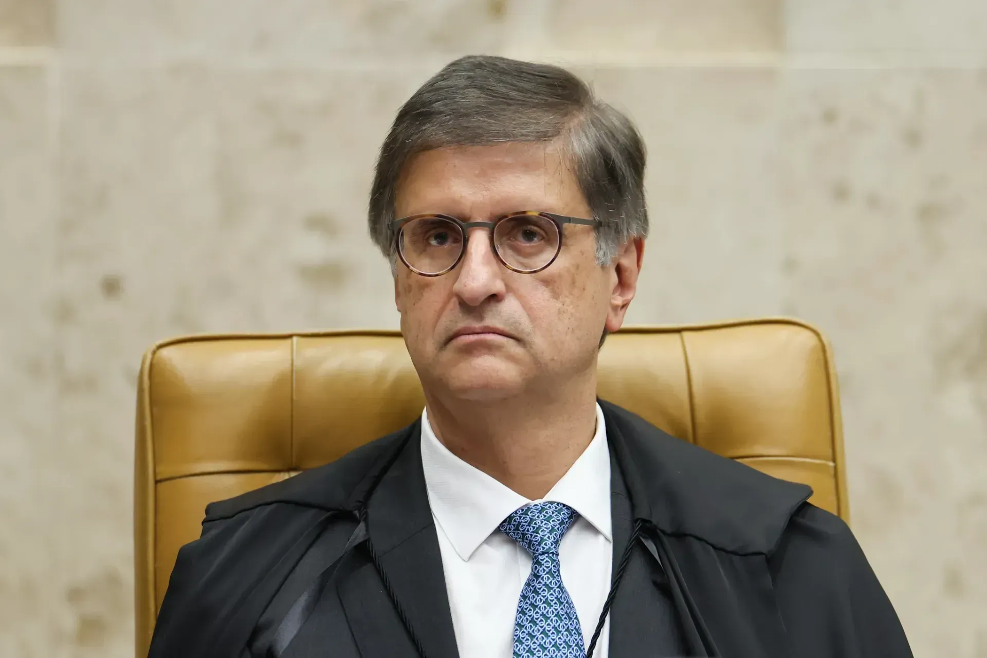 Oposição cobra afastamento de Gonet da PGR por foto com Vorcaro