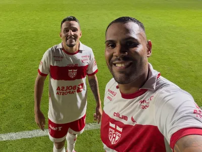 Artilheiro do Brasil chega a 25 gols no ano; veja top 10