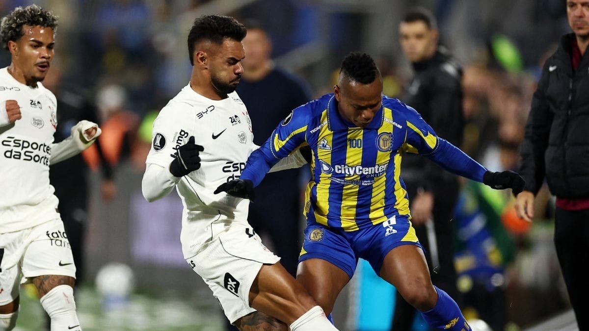 Conmebol pune Raniele, que desfalca Corinthians contra o Estudiantes
