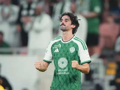 Atacante de Copa do Mundo faz golaço na Liga Saudita; veja vídeo