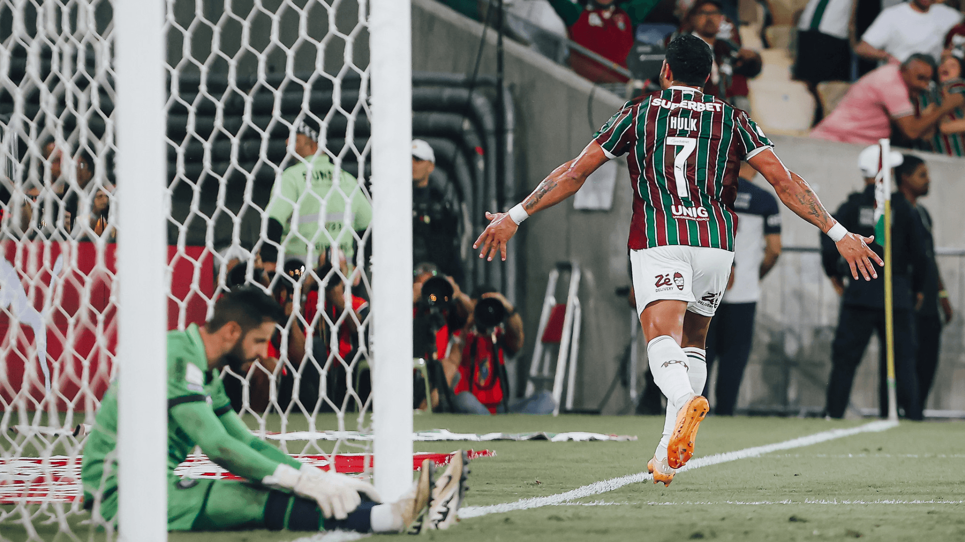 Fluminense 2 x 1 Remo: assista ao gol "sobrenatural" de Hulk no Brasileirão