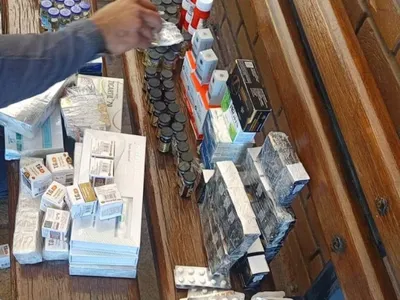 Polícia apreende medicamentos e anabolizantes em Itu