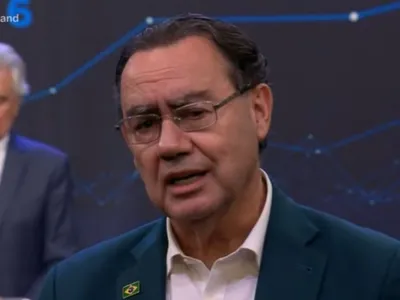 Augusto Cury defende 'time de ouro' sem corrupção para governar o país